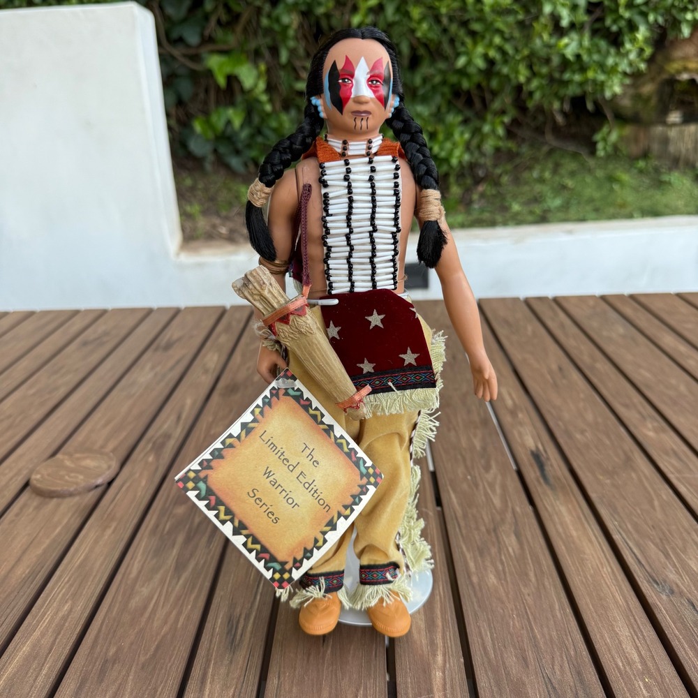 Sandy Dolls Howling Dog Cheyenne Warrior Limited Edition 0511/5000 Ruben Tejada